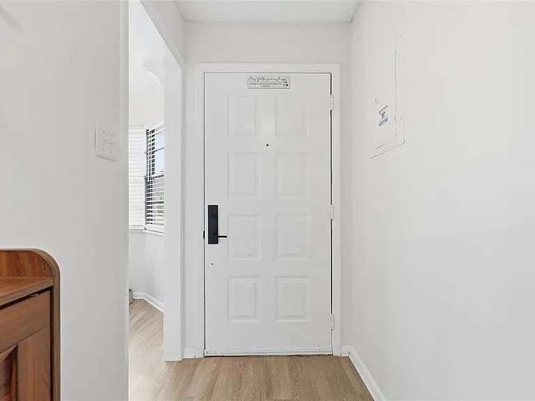 250 Homewood Ave #11A — Photo 2
