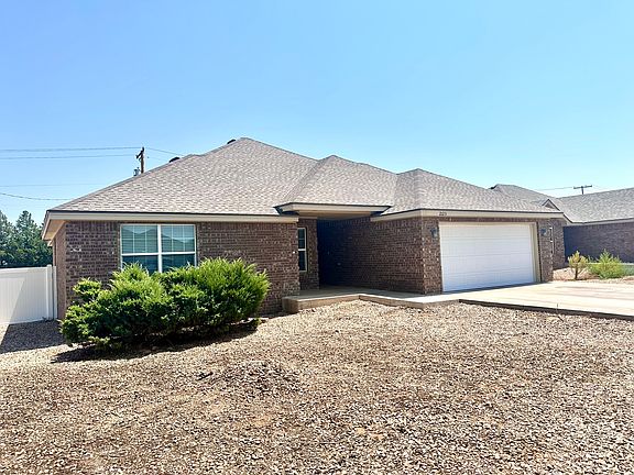 2nd image of 2123 Mockingbird Ln