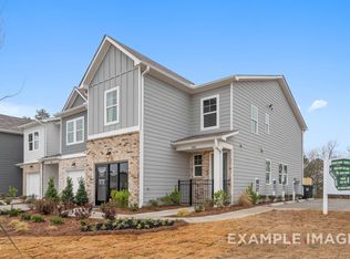 53 Chancellor Dr, Lillington, NC 27546