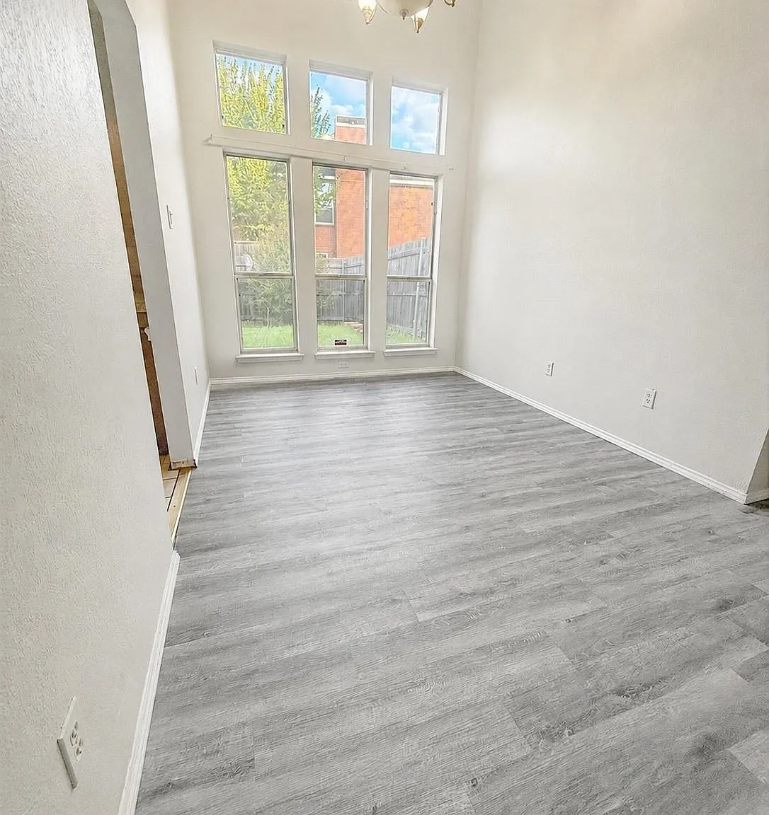 3 bed, 2.5 bath, 1846 sqft, $2,650 — Photo 3