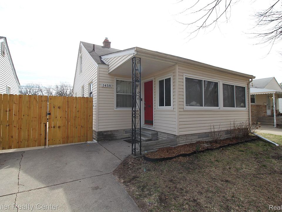 1st image of 1458 E Bernhard Ave