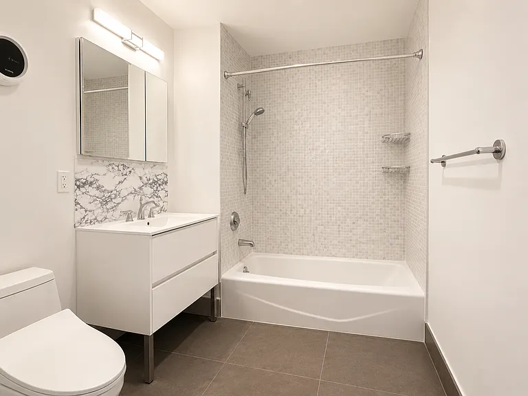 3260 106th St #2C — Photo 31