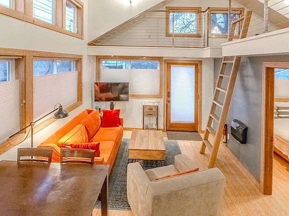 Living room with pull out sofa bed.