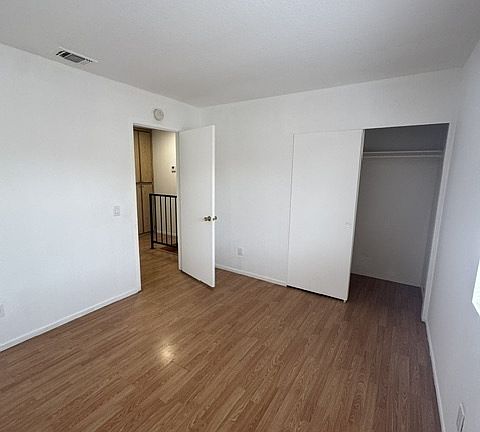 2nd image of 28985 Calle Del Lago #C