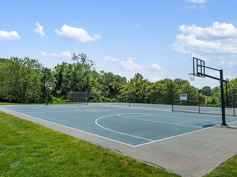 Greenspring — Photo 26
