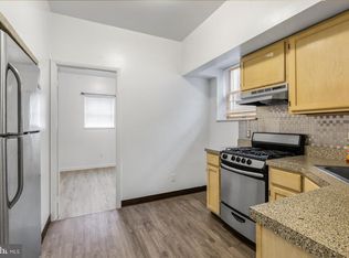 2223 S 15th St #2, Philadelphia, PA 19145
