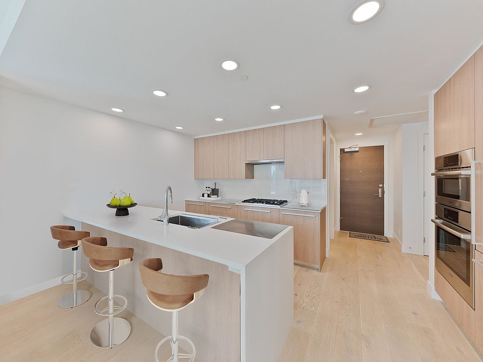 1st image of 2780 Valley Centre Ave #504