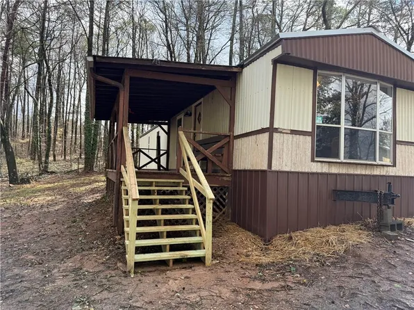 99 Davis Dr, Jasper, GA 30143