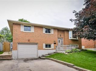 167 Harvard Rd, Guelph, ON N1G4L3