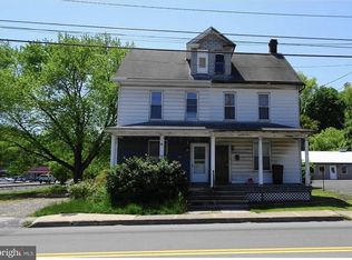 412 N Logan Blvd, Burnham, PA 17009