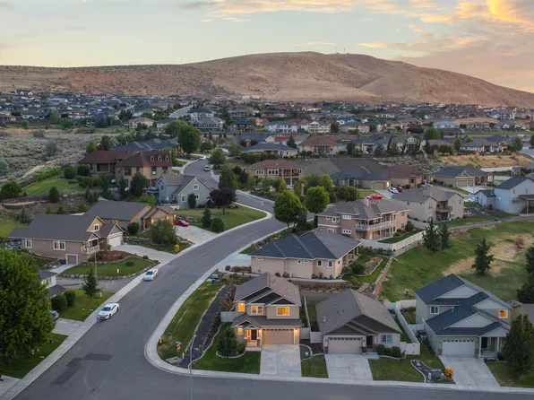 1455 Azalea Ave, Richland, WA 99352