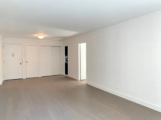 Rented by Algin Management | media 6