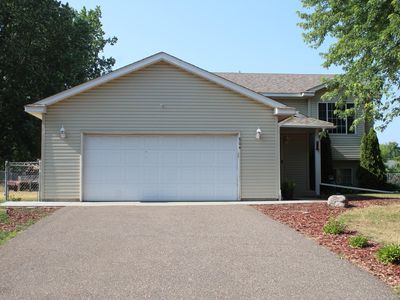 804 Birch St SW, Isanti, MN, 55040
