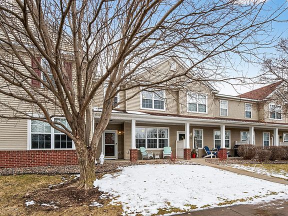 3rd image of 11357 Aberdeen Cir NE Unit B
