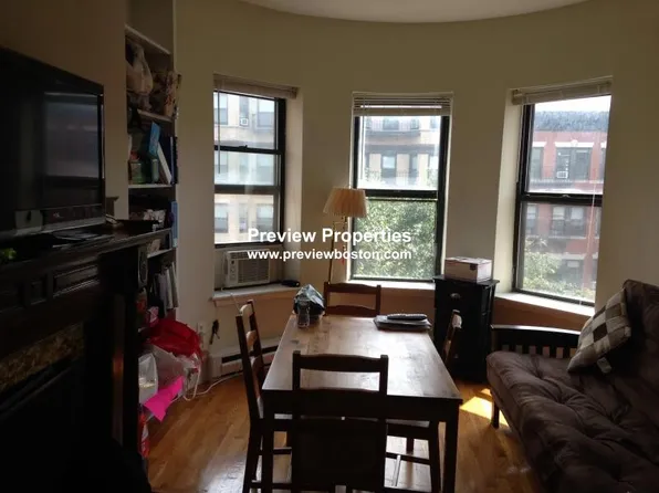 (undisclosed Address), Boston, MA 02115