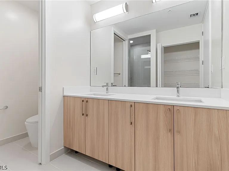 26600 Rosewood Pointe Dr #B-101 — Photo 12