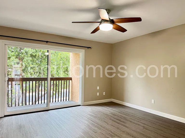 9405 Gold Coast Dr #A8 — Photo 18