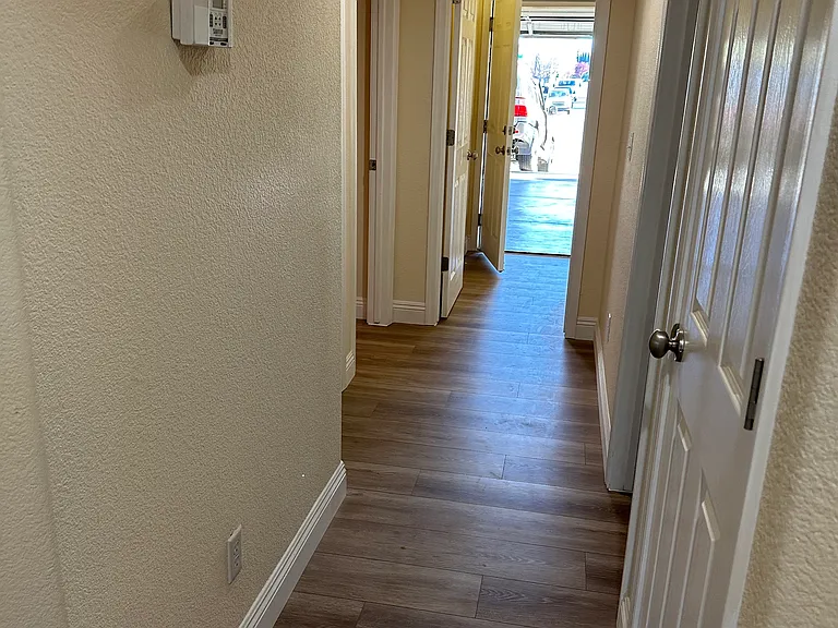 3607 Monroe Dr — Photo 9