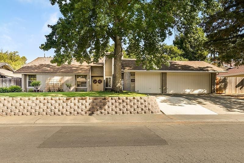 1st image of 9850 Golden Dr