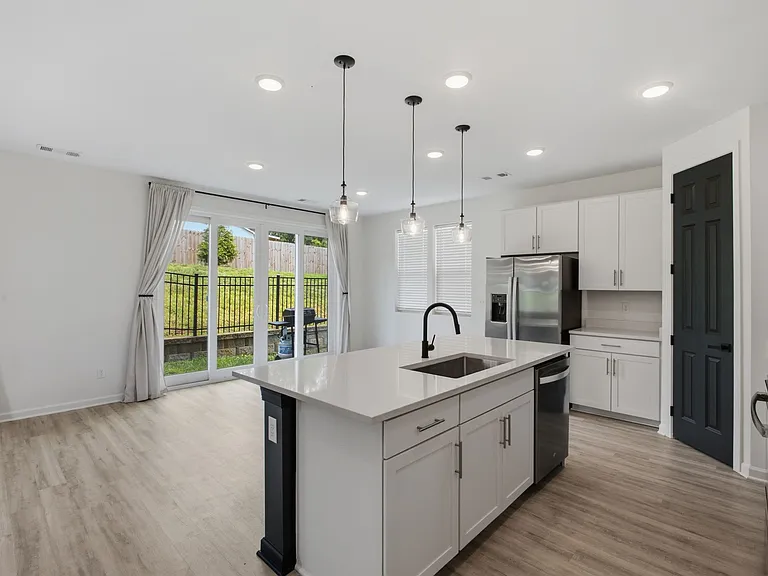 121 Timber Crest Trl — Photo 9