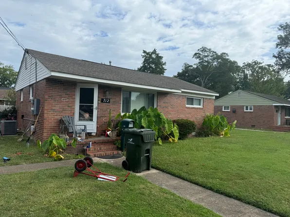 712 Beach View St, Norfolk, VA 23503