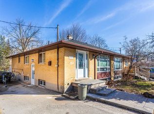72 B Dunning Ave, Aurora, ON L4G1A3