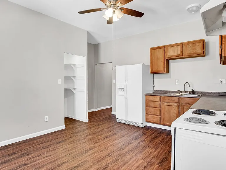 3223 Pestalozzi St #2F — Photo 5