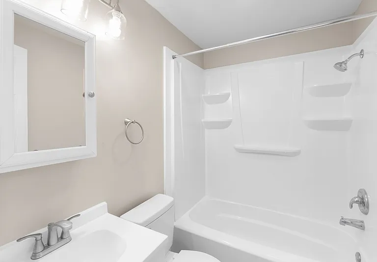 905 Ackerman Ave #1 — Photo 7