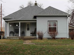 1130 W 8th St, Hastings, NE 68901
