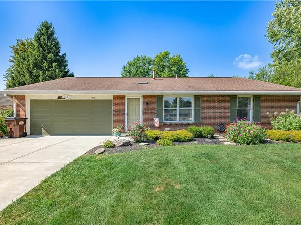 9517 Stanford Ridge Ct, Miamisburg, OH 45342