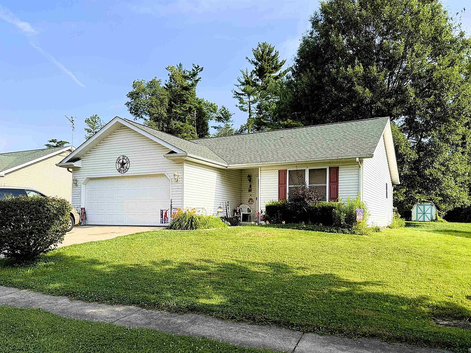 2nd image of 343 E Cardinal Glen Dr