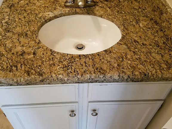 4th image of 1412 Vatia Blvd