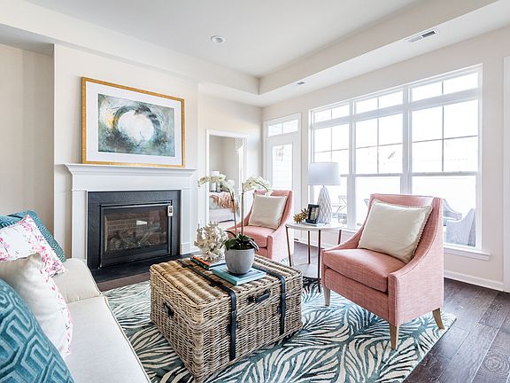 Living Room view to Courtyard
