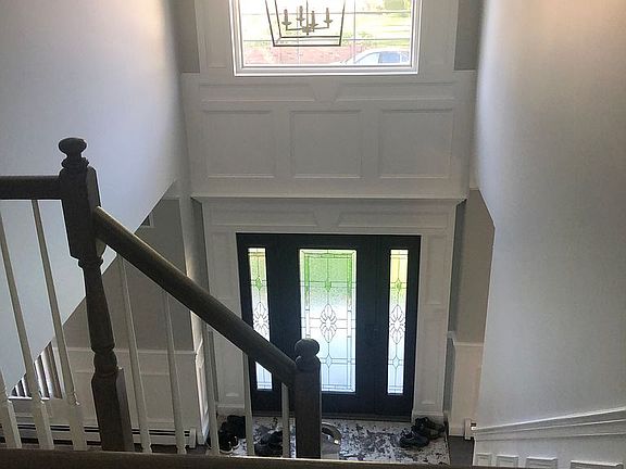 2nd image of 219 Suburban Ave