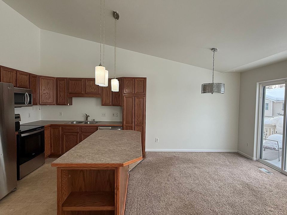 1st image of 6464 Fairweather Dr