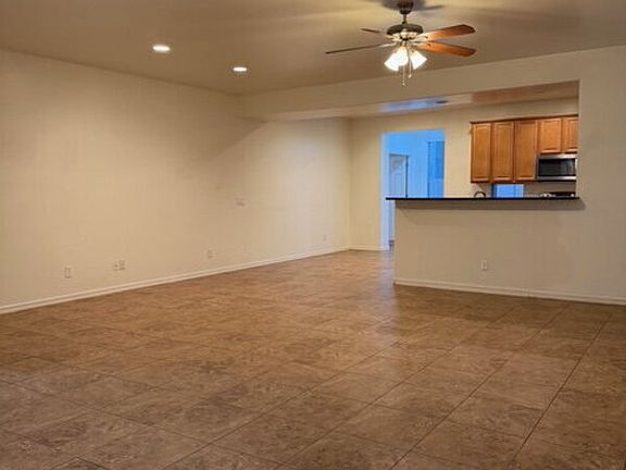 4th image of 2286 W Gold Dust Ave