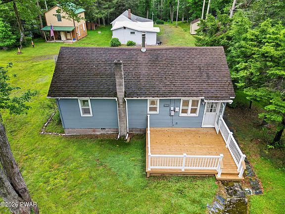 3rd image of 102 Flos Mar Dr