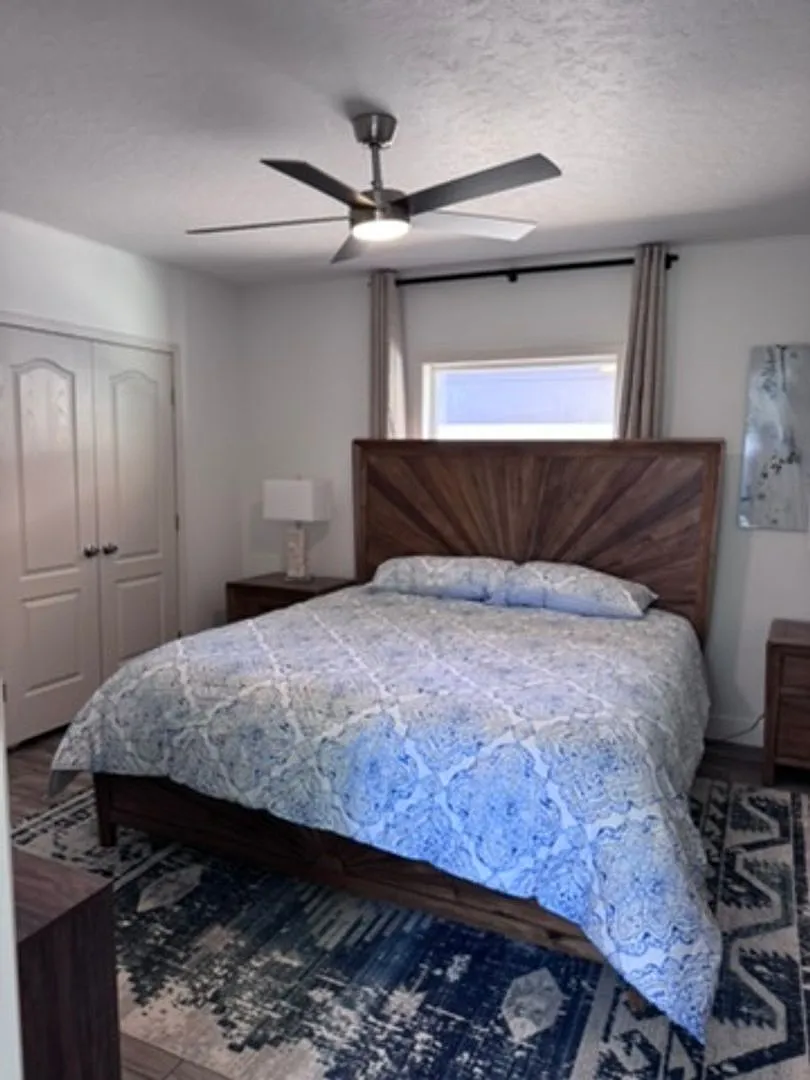 Beautiful 4BD/2BA Crowley Lake Home | Modern Finishes | Car Garage | Mountain Views — Photo 3