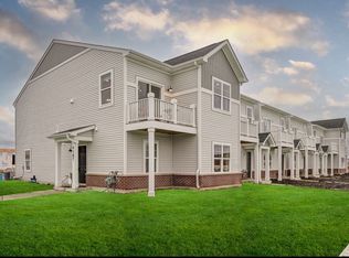 4397 Chelsea Manor Cir, Aurora, IL 60504