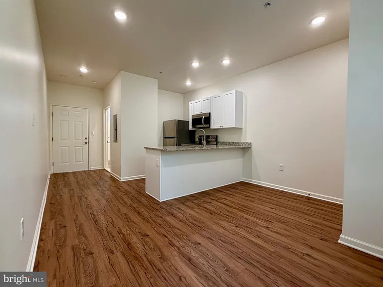2158 N Broad St #C — Photo 3