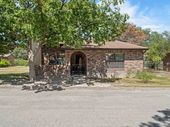 100 Royal Way Dr APT 10A, Del Rio, TX 78840