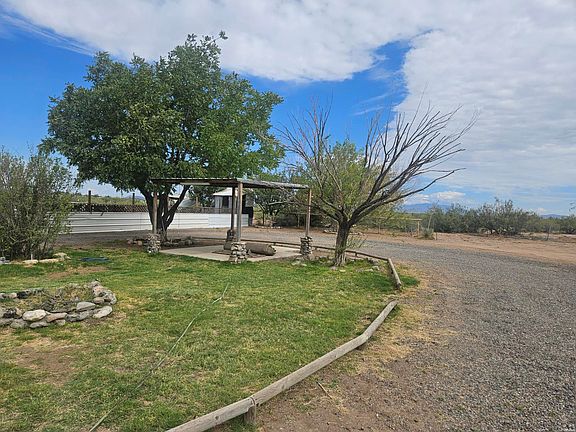 3rd image of 5475 Warm Springs Rd SE