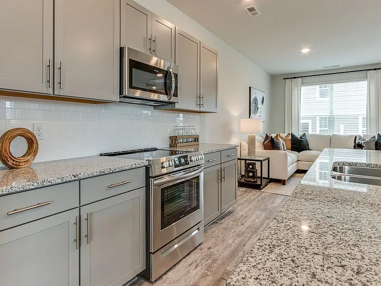 2539 Drumwright Way — Photo 4