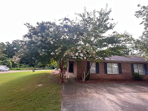 628 Center Pl #630 Photo 1