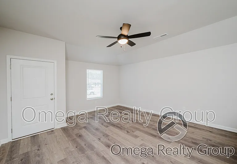 625 Kylnes Dr — Photo 8