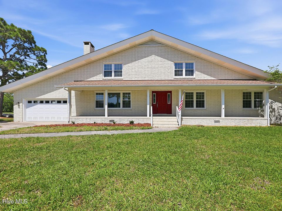 1st image of 526 Crow Hill Road