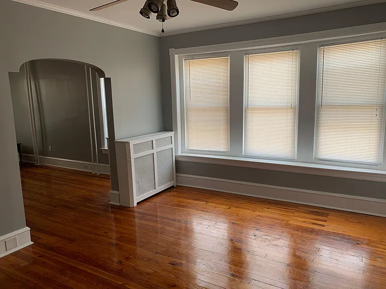 4430 Mitchell St — Photo 9