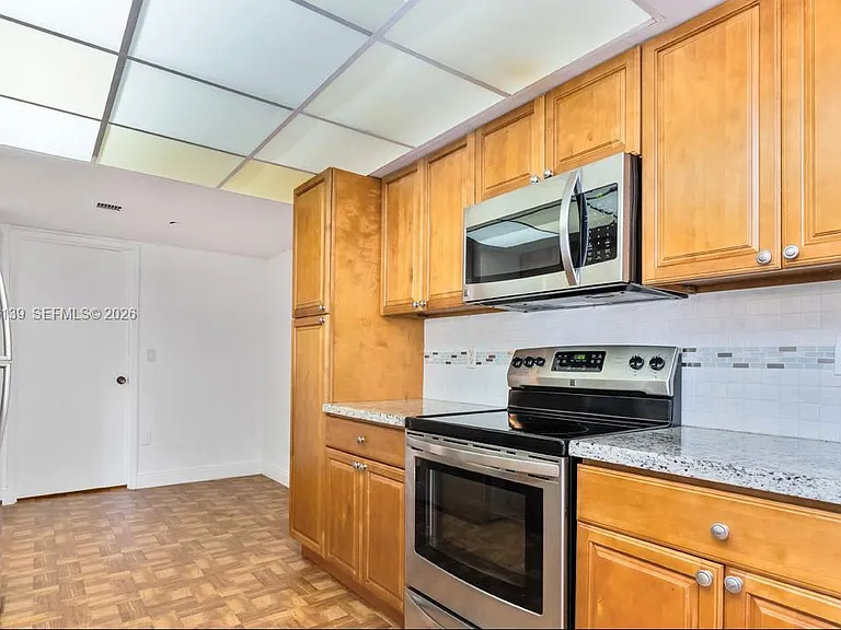 825 Egret Cir #110 — Photo 13