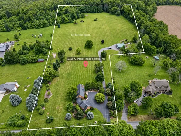 2726 Gardner Rd, Fabius, NY 13063
