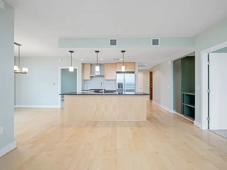300 Bowie St #1201 — Photo 15